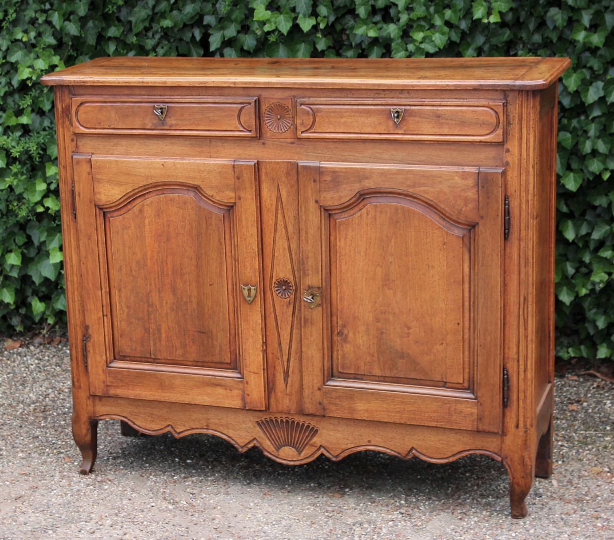 antikes-franz-sisches-sideboard